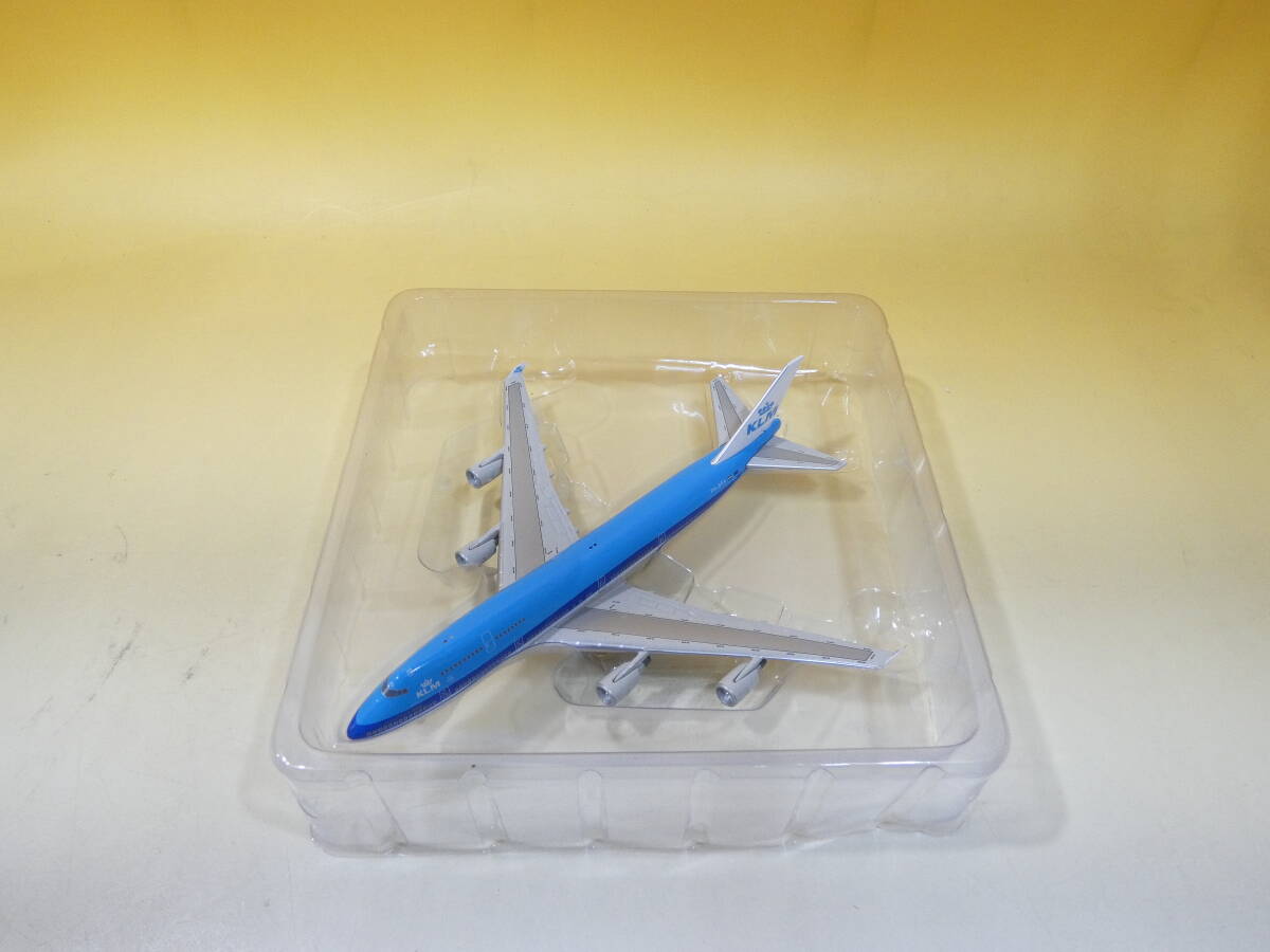 【中古】航空機　1/400　KLM　B747-400　PH-BFA　Royal Dutch Airlines　アエロクラシクス　【模型】J4 S742_画像3