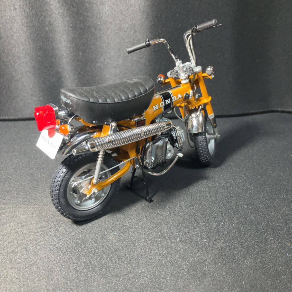 【1円スタート】EBBRO 1/10 DAX Honda ST50 1969(ゴールド) 「Premium Collection」 [10006] エブロ ホンダ ダックス _画像8