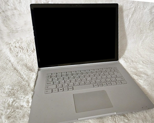 Microsoft Suface Book2 15 -inch 16GB/1T extra attaching 