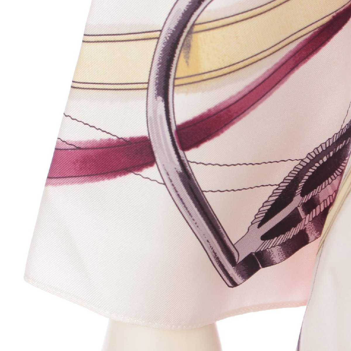 [ Hermes ]Hermes 18 year grand manege silk bow Thai blouse shirt white 34 [ used ][ regular goods guarantee ]202586