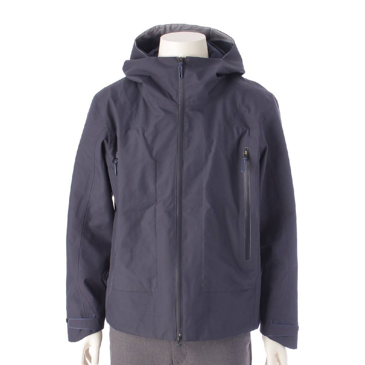 【デサント】DESCENTE　メンズ オルテライン ヒューモフィット ハードシェルジャケット DAMUGC50 ネイビー M 【中古】【正規品保証】203117_画像1