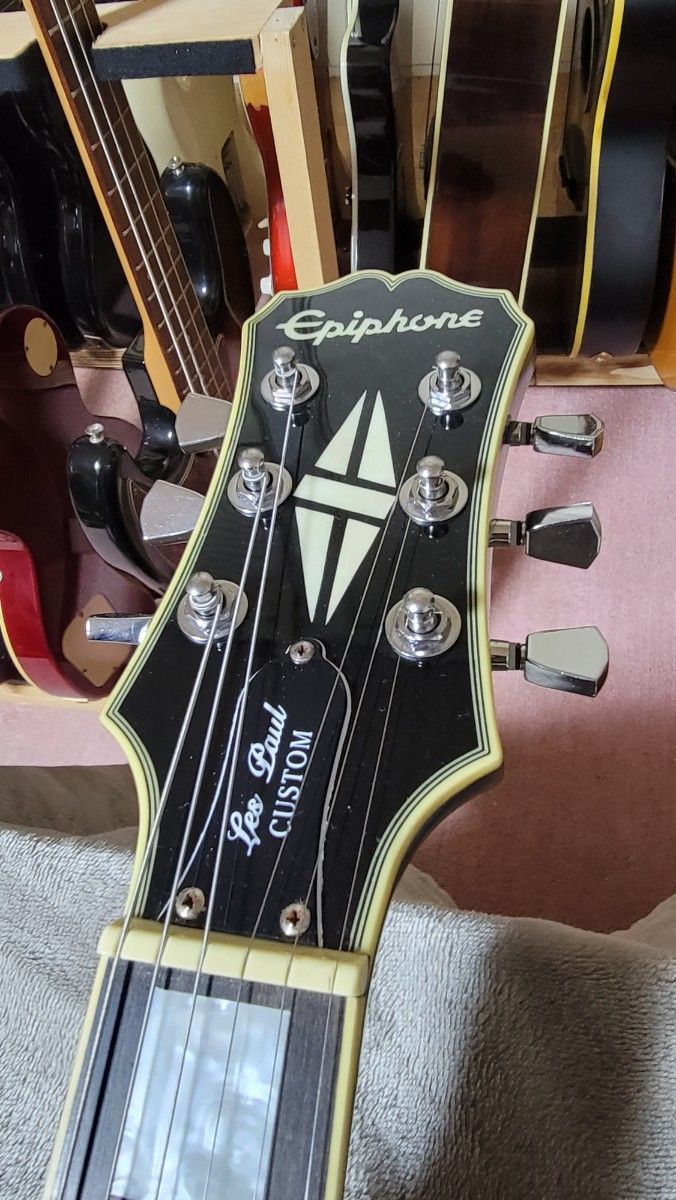 Epiphone レスポールカスタム シルバーパーツ ネック折れ修正品 Epiphone レスポールカスタム シルバーパーツ ネック折れ修正品