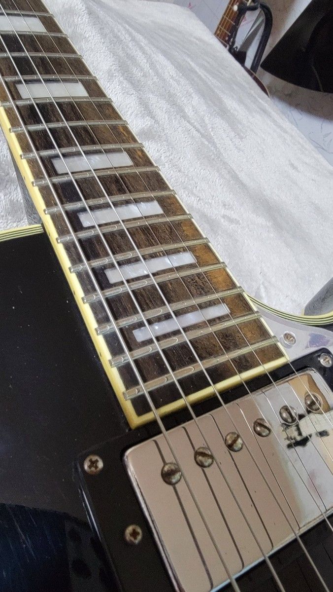 Epiphone レスポールカスタム シルバーパーツ ネック折れ修正品 Epiphone レスポールカスタム シルバーパーツ ネック折れ修正品