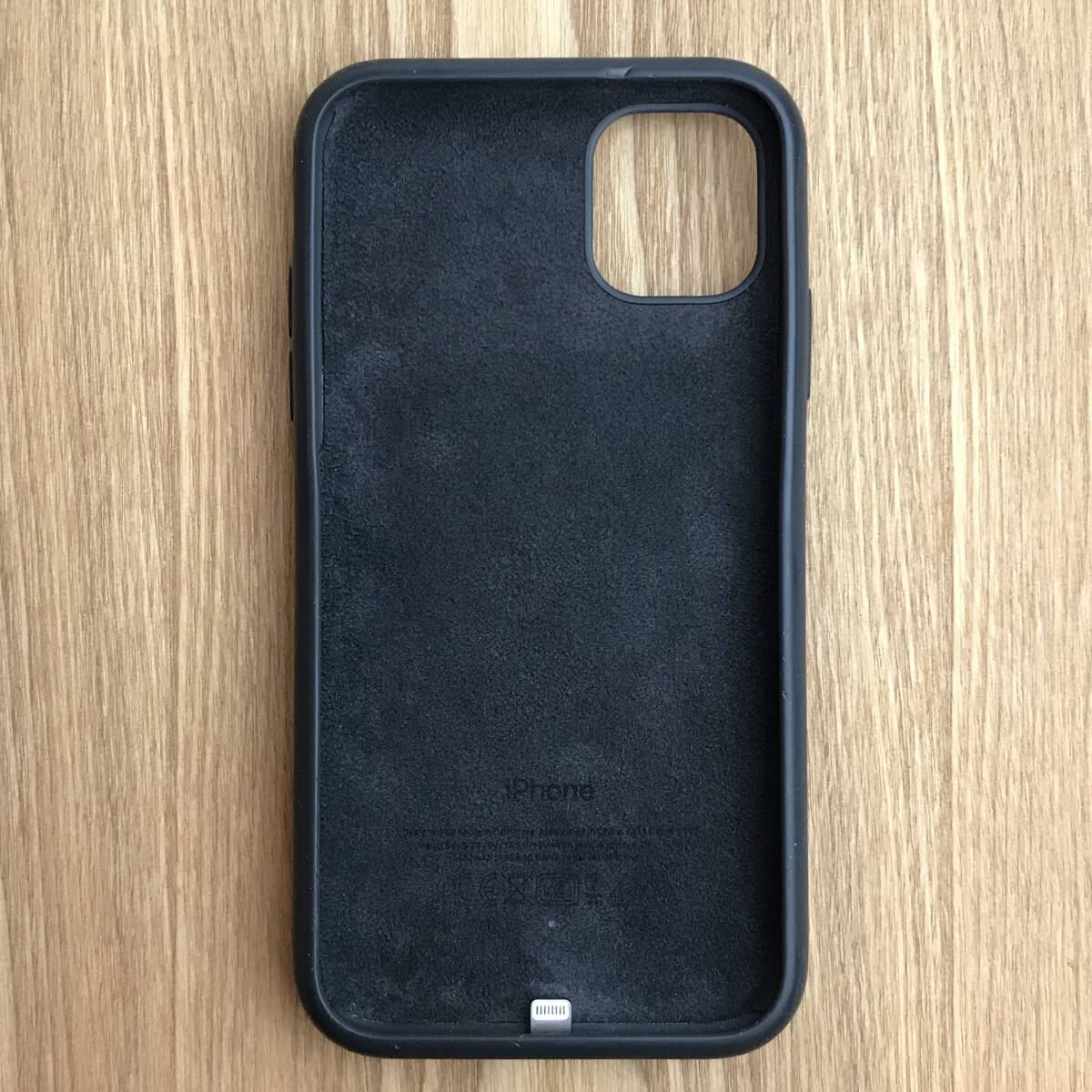 APPLE純正 iPhone 11 Smart Battery Case with Wireless Charging スマートバッテリーケース ワイヤレスチャージング ブラックの画像6