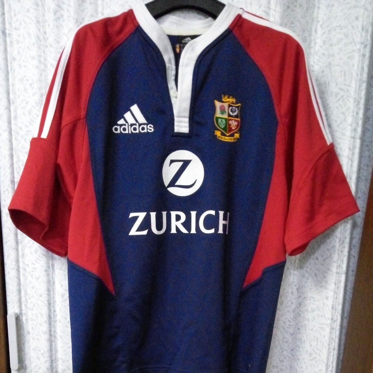 レア アディダス ラグビーシャツブリティッシュ&アイリッシュライオンズ 2001 ブリティッシュ&アイリッシュ ライオンズ レプリカラグビー