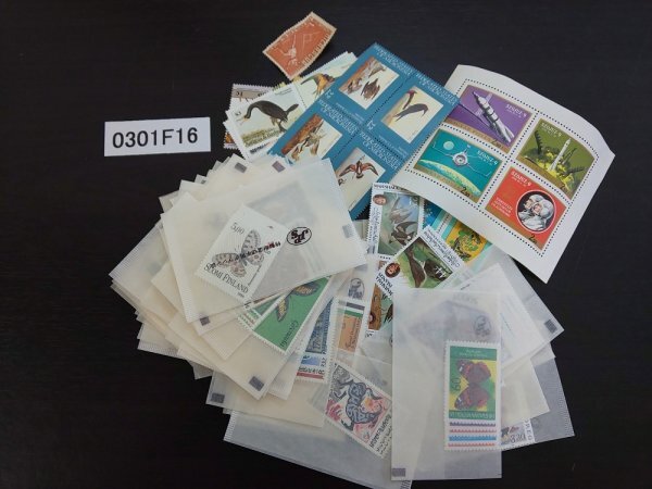 0301F16 外国切手 鳥切手 ネイビス パラオ アメリカ ブラジル等 バラまとめ ＊詳細は写真でご確認くださいの画像1