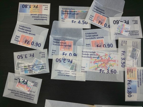0303F43 外国切手 スイス切手 動物 オリンピック スポーツ等 バラ 印付き混在 ブロックまとめ1の画像3