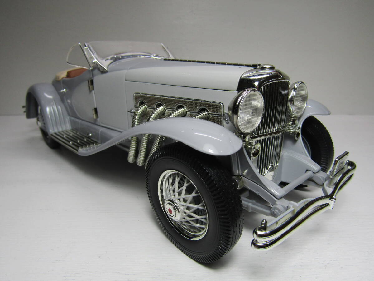 DUESENBERG Ertl 1/18 Gary Cooper's ゲーリークーパー デューセンバーグ SJ ロードスター 1935 Clark Gable,Greta Garbo ハリウッドスター_画像5