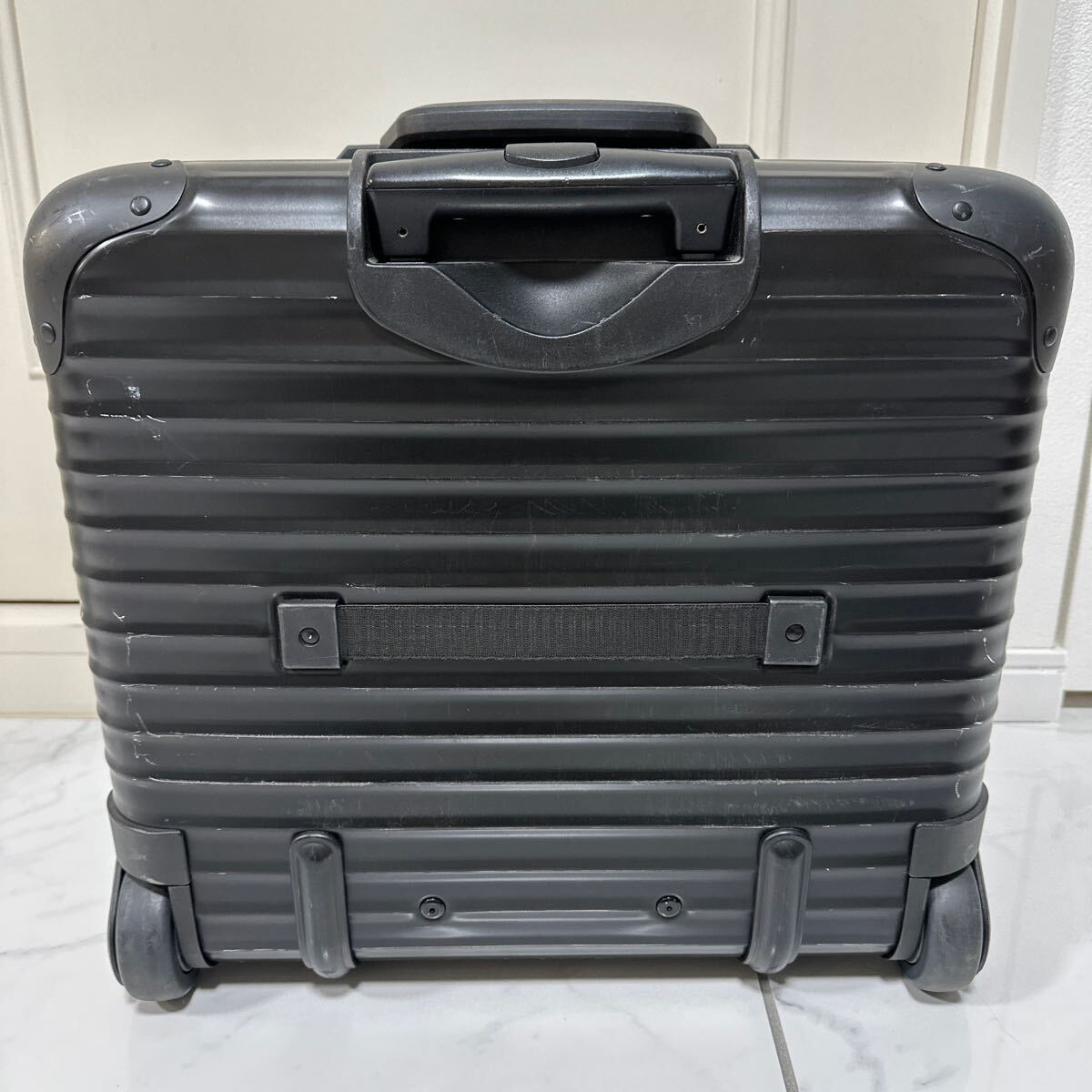 RIMOWA リモワ TOPAS STEALTH トパーズ ステルス ビジネス トロリー 28L 2輪 985.96_画像5