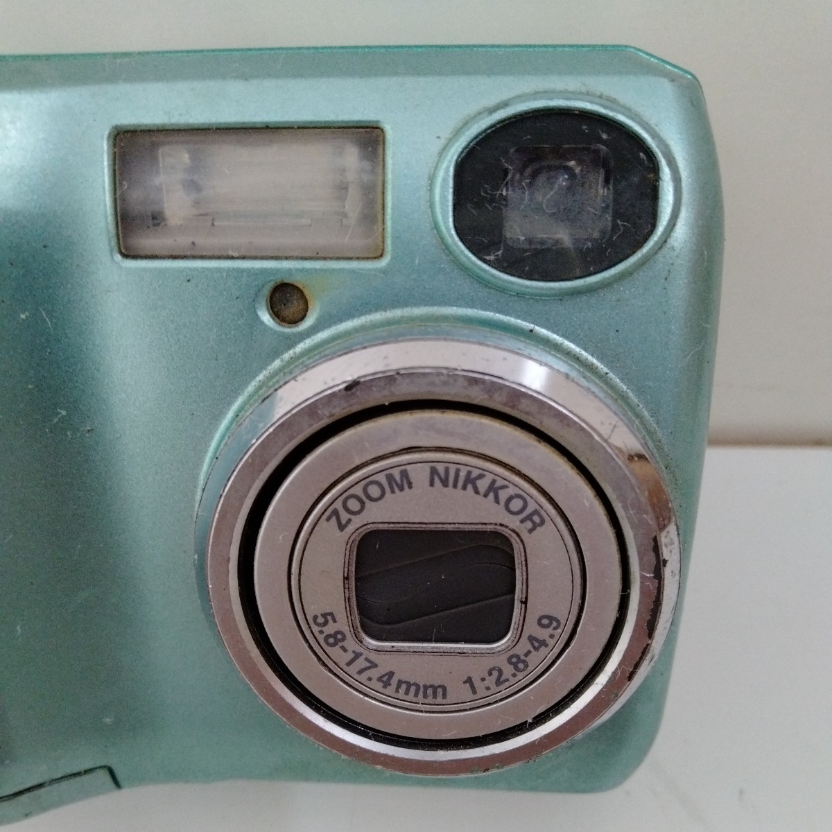 【長期保管】【当時物】【ジャンク品】 Nikon コンパクトデジタルカメラ COOLPIX E3200_画像3