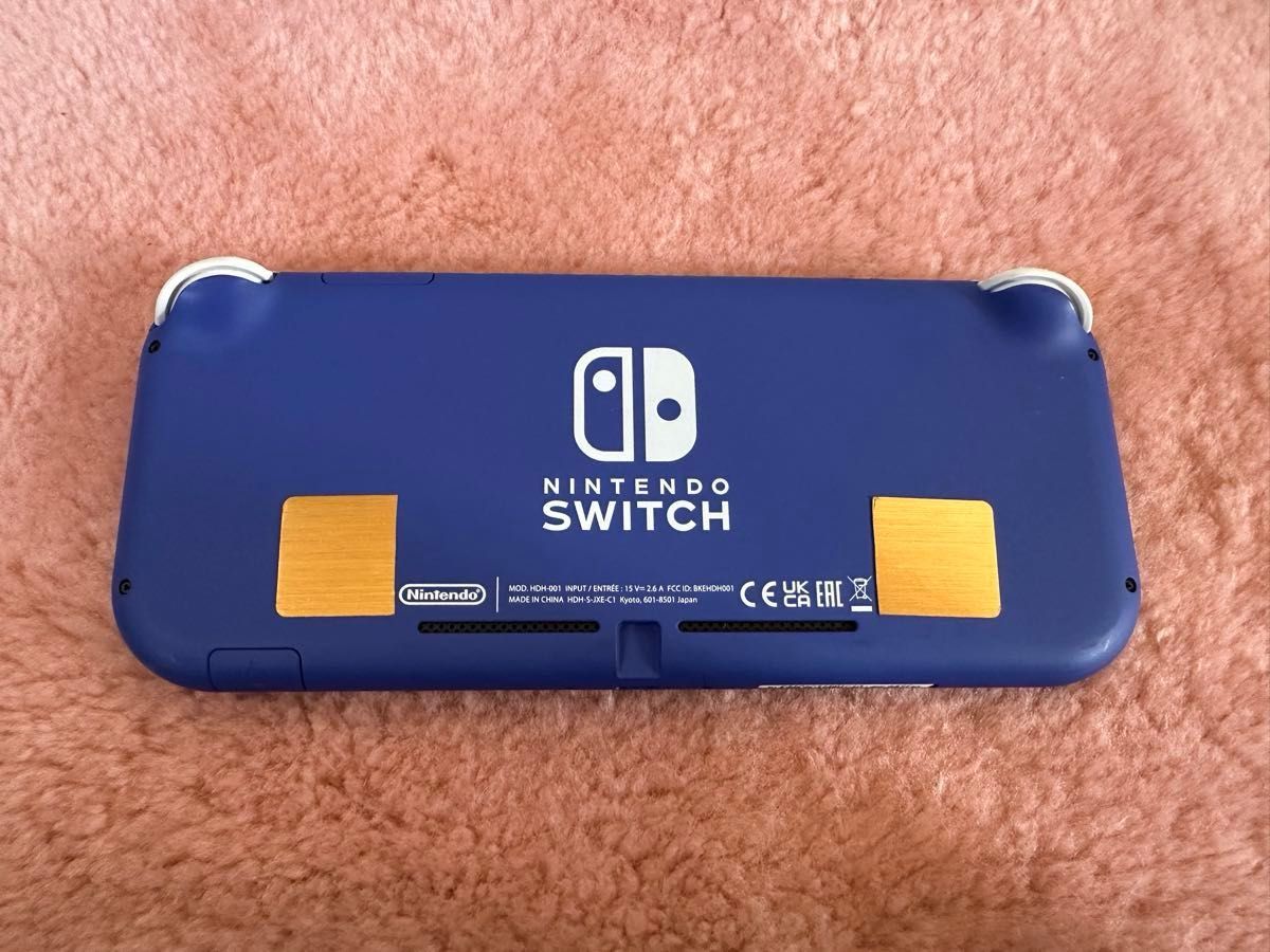 Nintendo Lite Switch ブルー初期化済みジャンク充電不可　充電アダプター　ケース付き