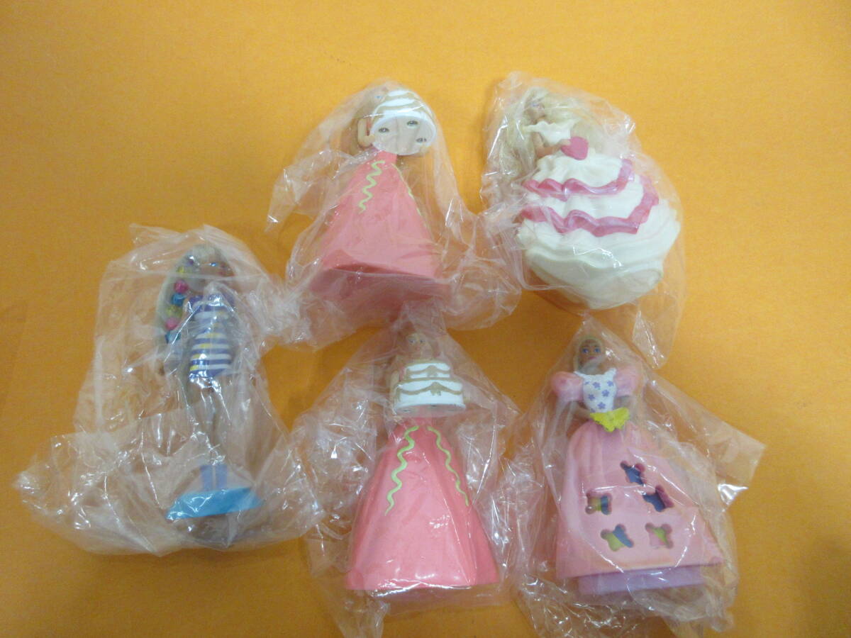 110) happy set Barbie doll / Licca-chan small mascot Family series etc. 21 point summarize present condition goods 