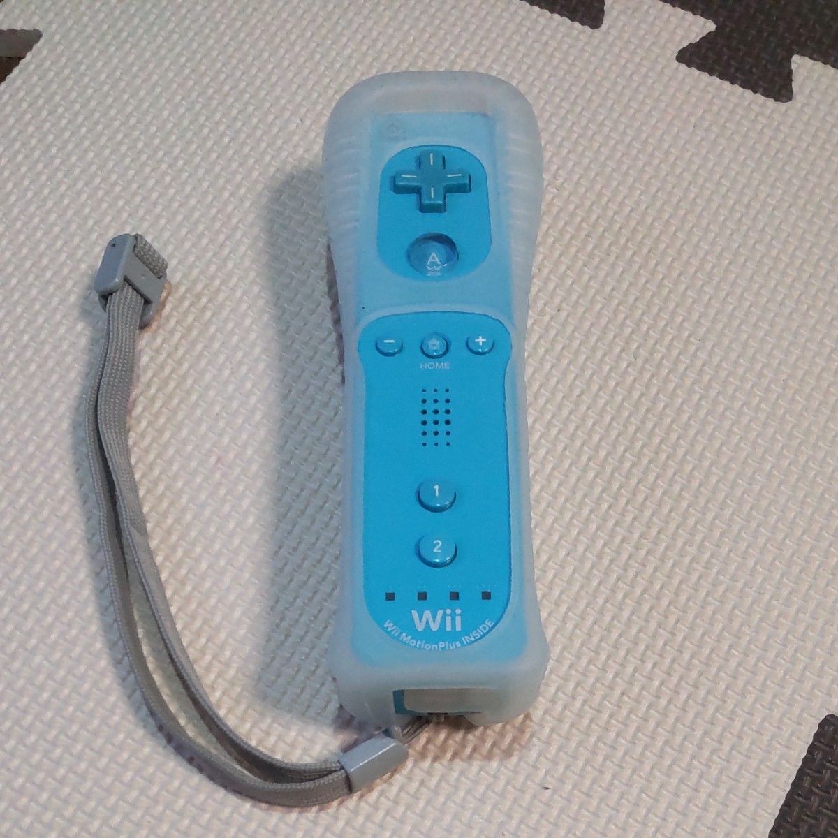 Wii リモコンモーションプラス内蔵 ストラップ　ジャケット　任天堂 純正 RVL-036 青　ブルー