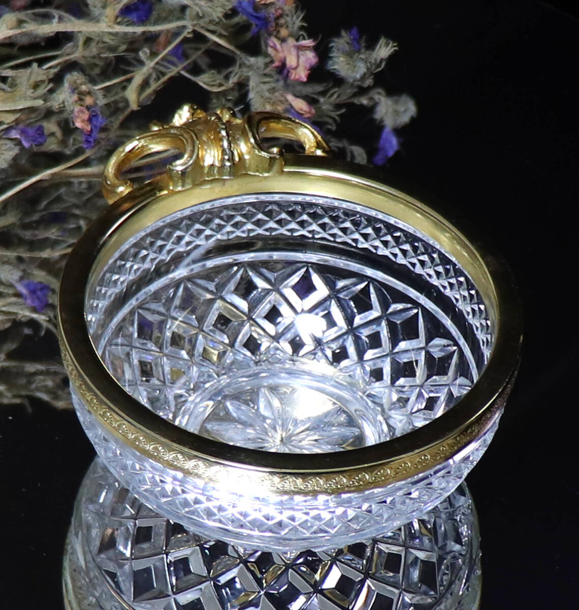 オールド・バカラ(BACCARAT) 金彩 ロカイユ装飾 ボウル オールド・バカラ(BACCARAT) 金彩 ロカイユ装飾 ボウル
