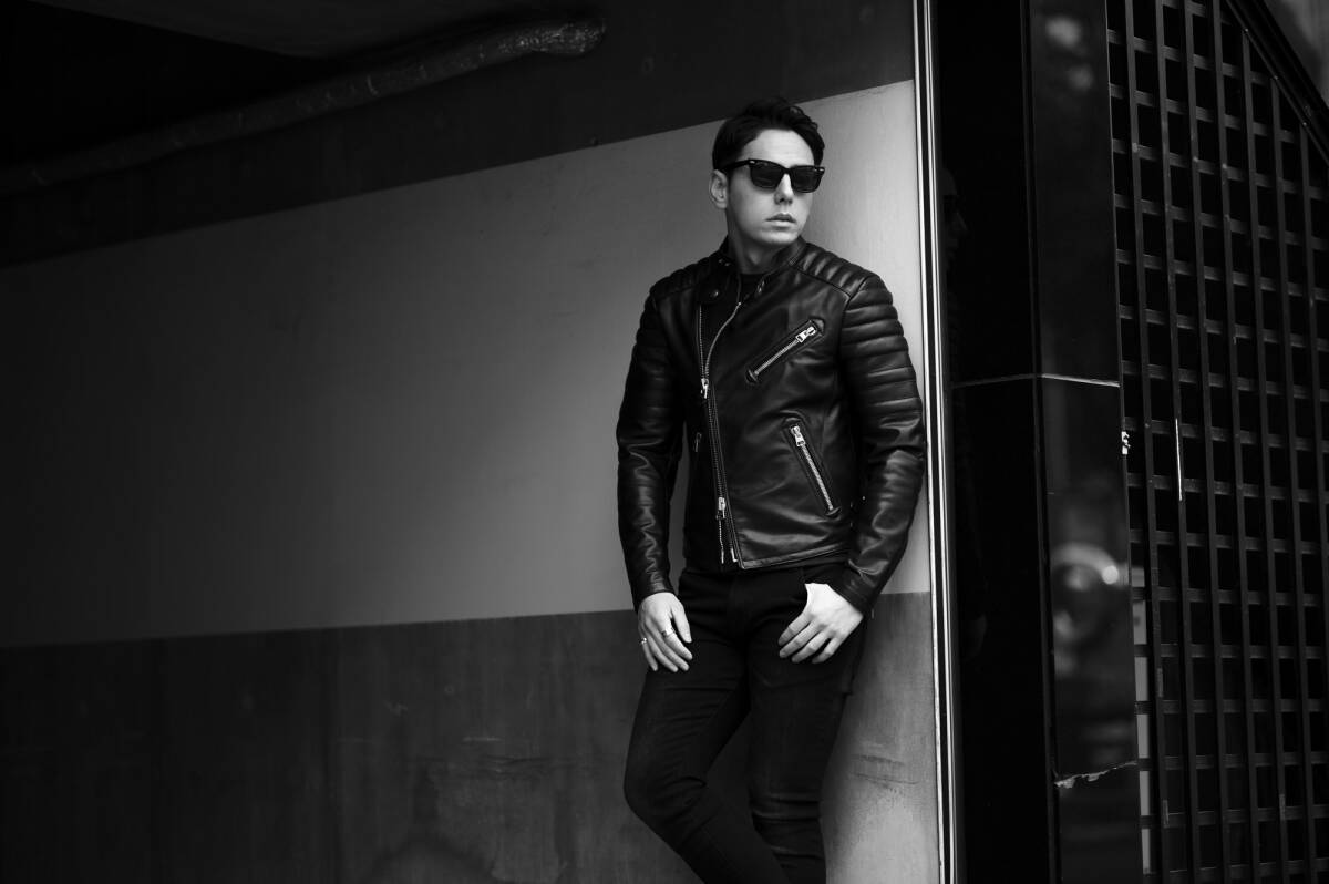 Yahoo!オークション - TOM FORD トムフォード LEATHER ICON Yahoo!オークション - TOM FORD トムフォード LEATHER ICON