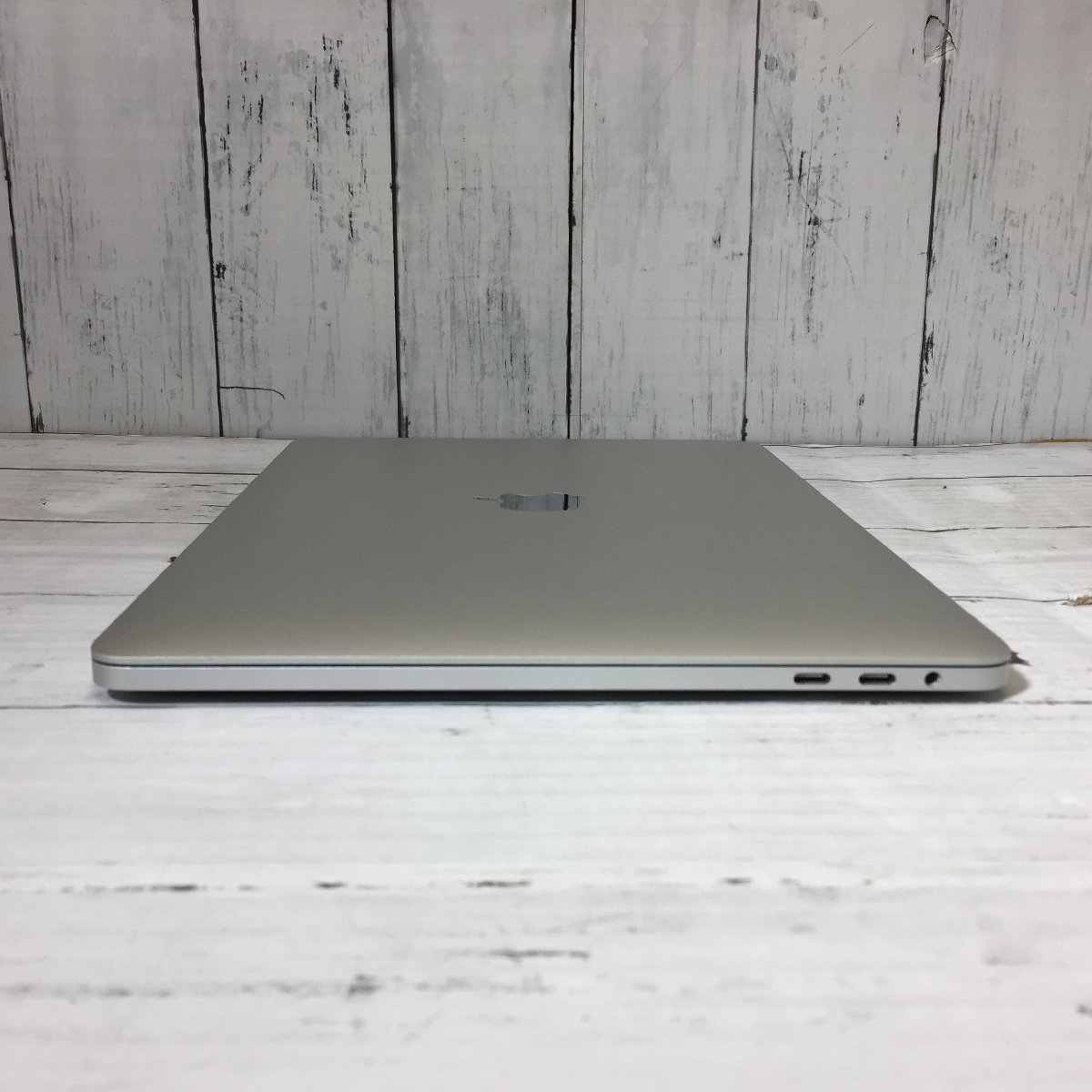 Apple MacBook Pro 13-inch 2018 Four Thunderbolt 3 ports Core i5 2.30GHz/8GB/256GB(NVMe) 〔B0112〕_画像4