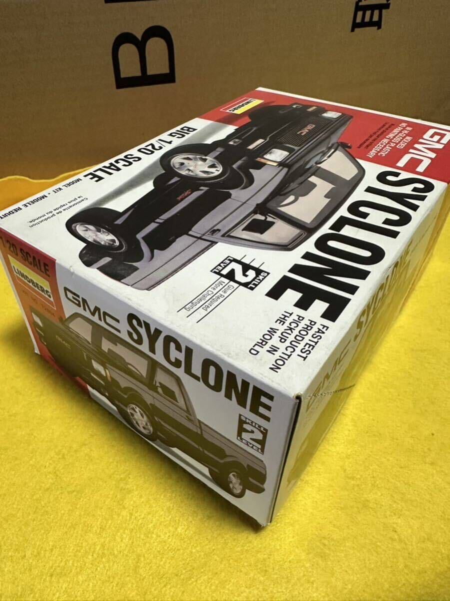 1/20 GMC SYCLONE カープラモデル LINDBERG ジャンク品 ピックアップの画像4