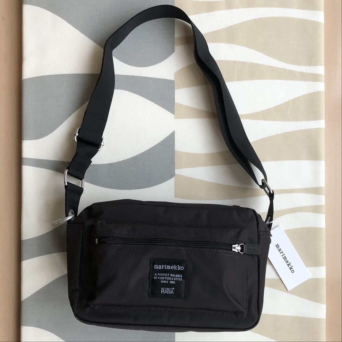 新品 marimekko My Things マリメッコ ショルダーバッグ ダークブラウン_画像5