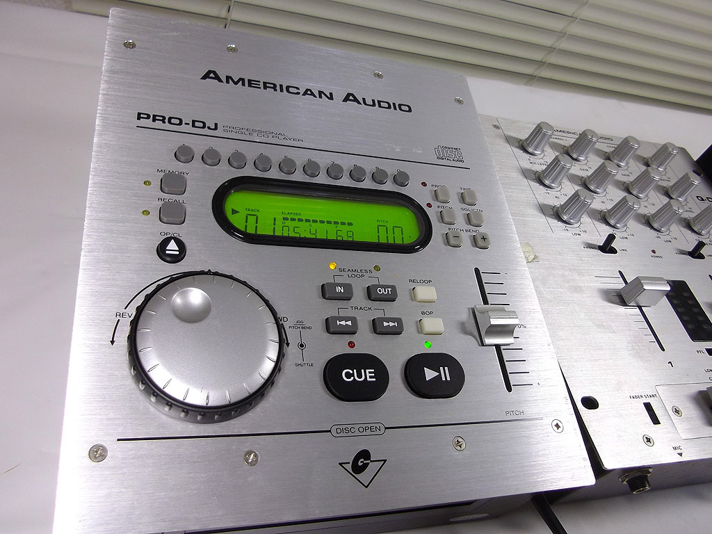 DJ機材 American Audio Pro Scratch2 / CDJ DJ機材 American Audio Pro Scratch2 / CDJ Pro-Scratch2