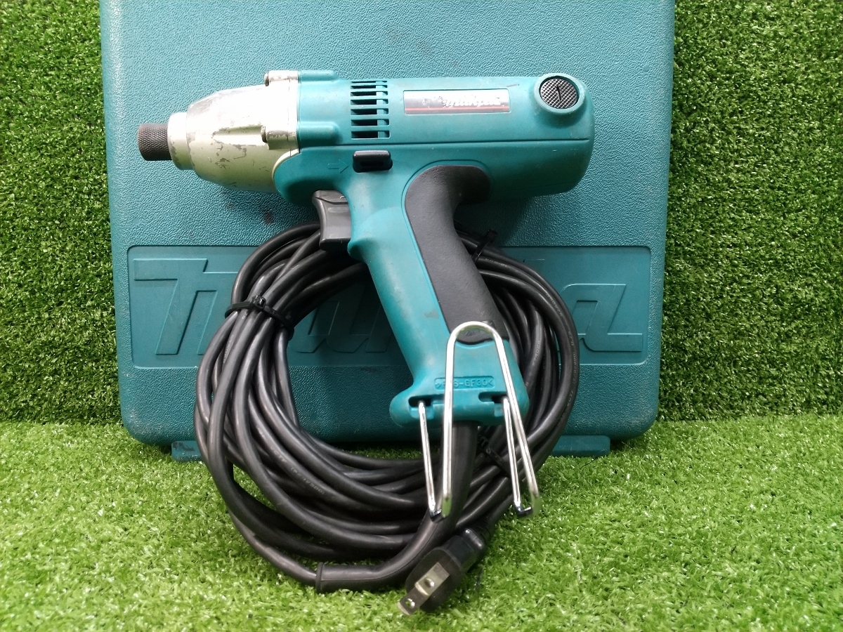 中古 makita マキタ インパクトドライバ 6952_画像1