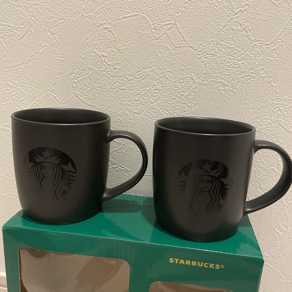 【新品未使用】スターバックス コストコオリジナル マグカップ2個セット STARBUCKS ブラック 黒 マグ　324ml