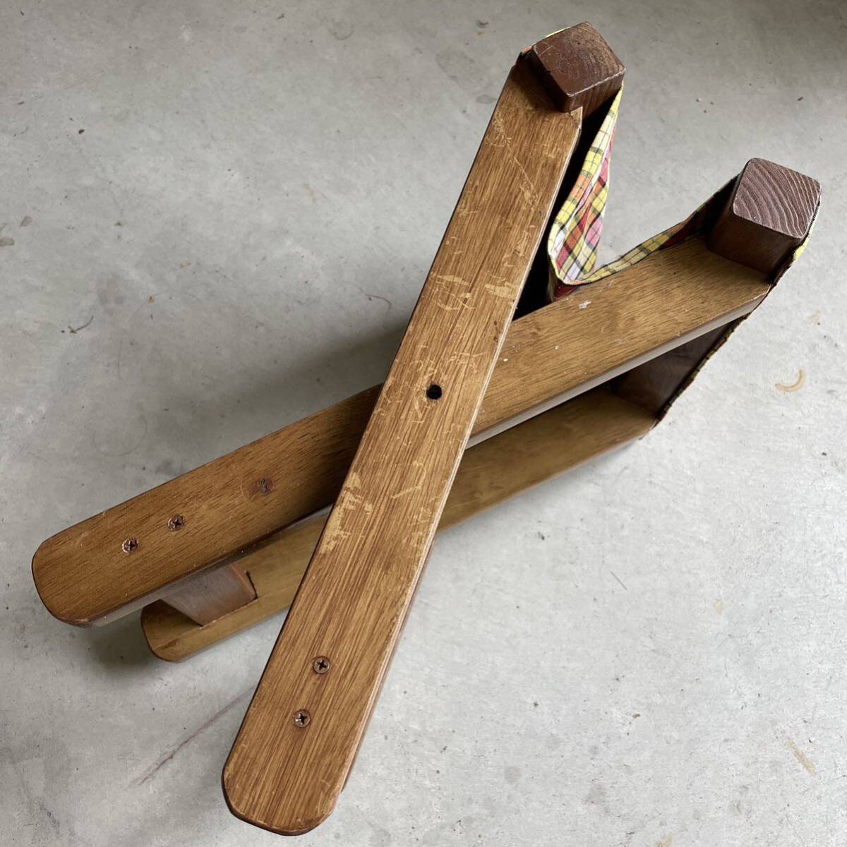 木製 スツール 折り畳み ウッド スタンド ビンテージ レトロ チェック柄 古道具 椅子 チェア ハンドメイド キャンプ サイドスタンドの画像9