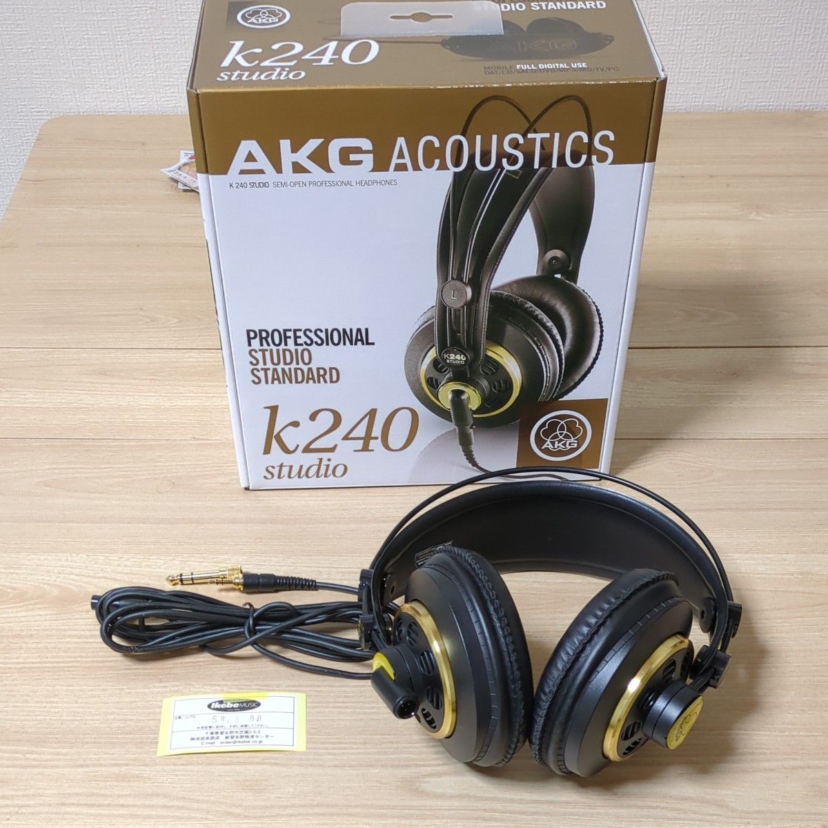 AKG セミオープン型ヘッドホン スタジオモニター K240S 【国内正規品】