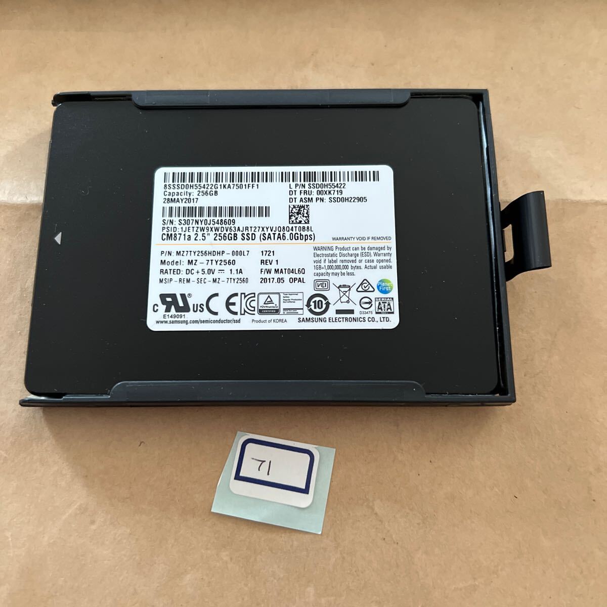 SSD #71# SAMSUNG MZ7TY256HDHP-000L7 256.0GB