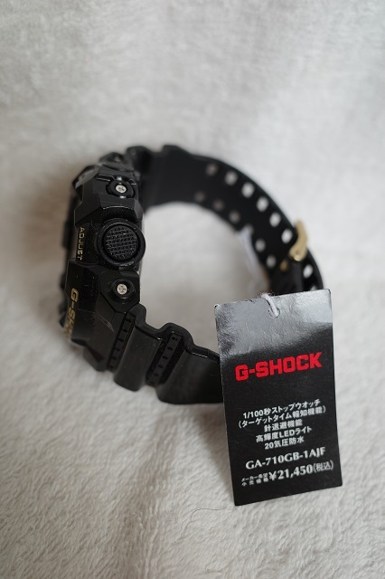  CASIO G-SHOCK GA-710GB-1AJFGA-710GB-1AJF 未使用品の画像4