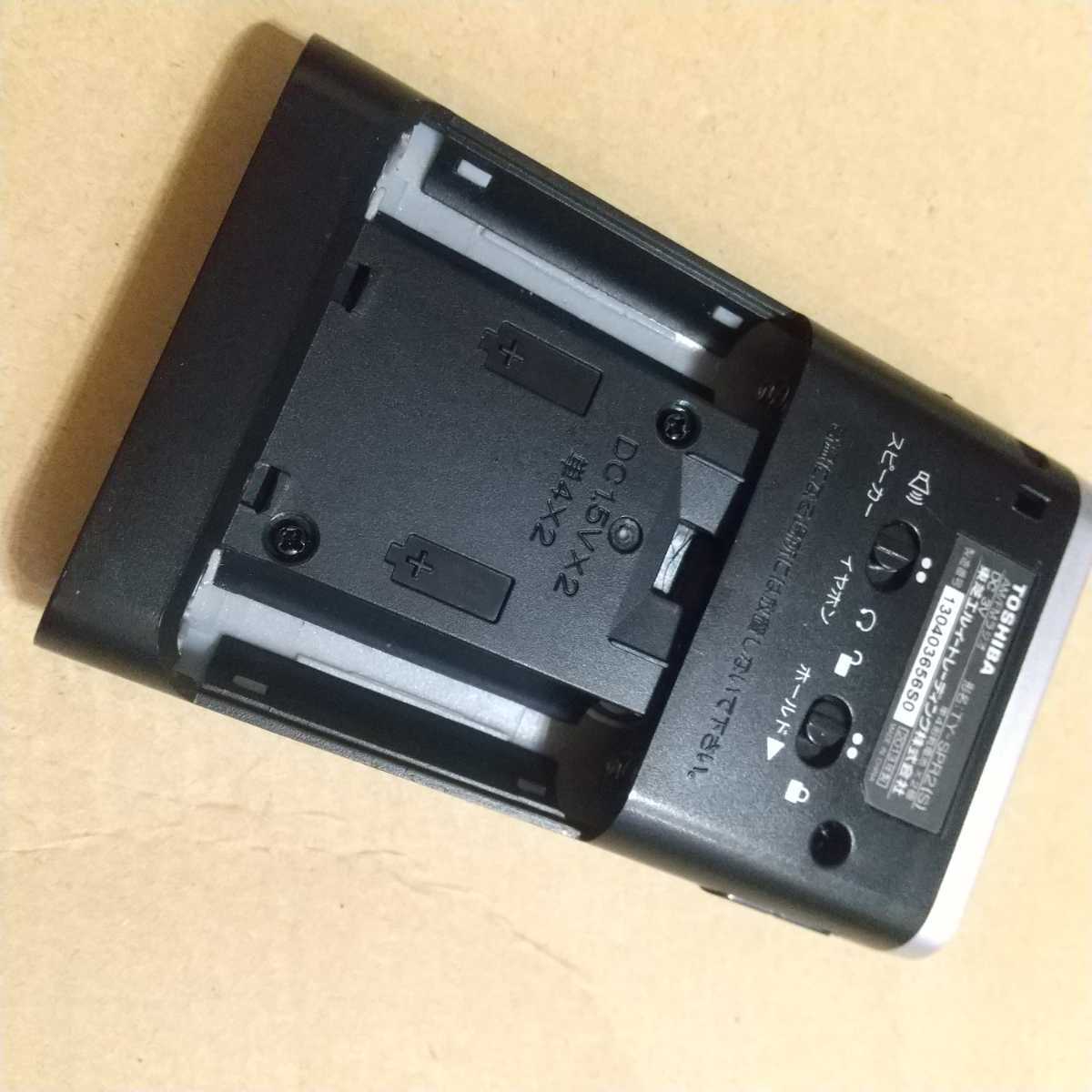 東芝TOSHIBA FM/AMポケットラジオ TY-SPR2 東芝 FM/AMポケットラジオ TY-SPR2 本体のみ　中古品 1/8 【防災用】【散歩用】TOSHIBA_画像7