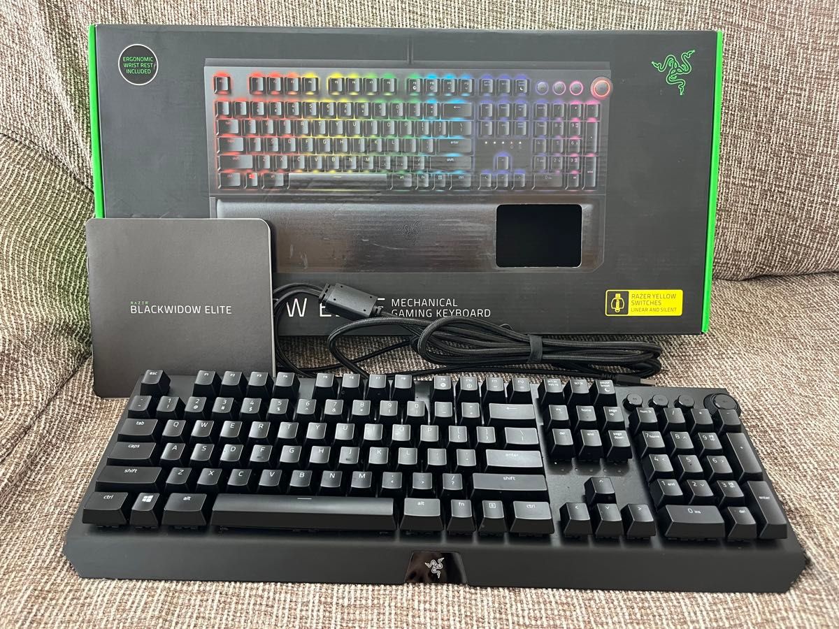 Razer BLACKWIDOW ELITE  黄軸　ゲーミングキーボード