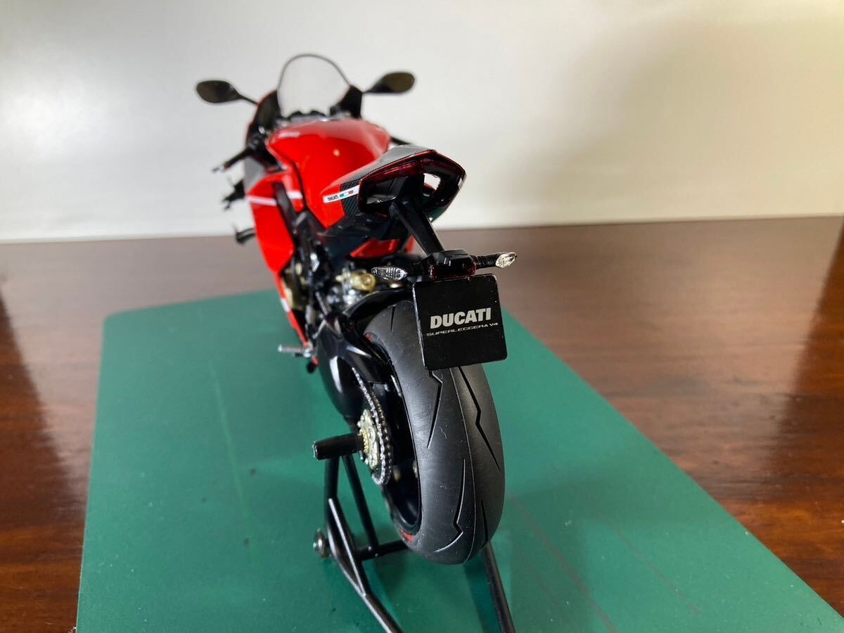 タミヤ TAMIYA Ducati super leggera V4 ドゥカティー スーパーレッジェーラ V4 1/12スケール プラモデル 完成品 箱、組み立て図付 バイク_画像6