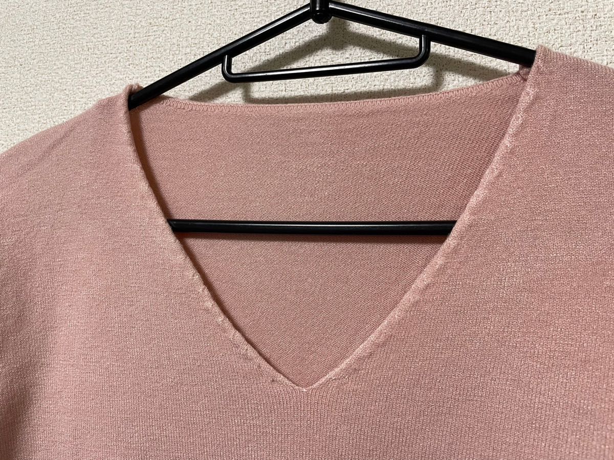 ☆値下げ☆ Vネック　シンプル　ニット　セーター　プルオーバー　シンプル　カラー　ピンク