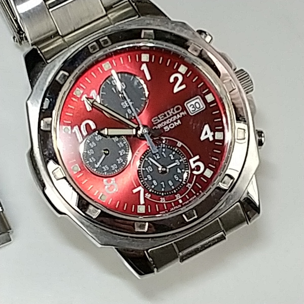 腕時計 SEIKO CHRONOGRAPH 50M 7T92-0CA0 レッド盤 純正バンド 電池交換済 余り駒付_画像1