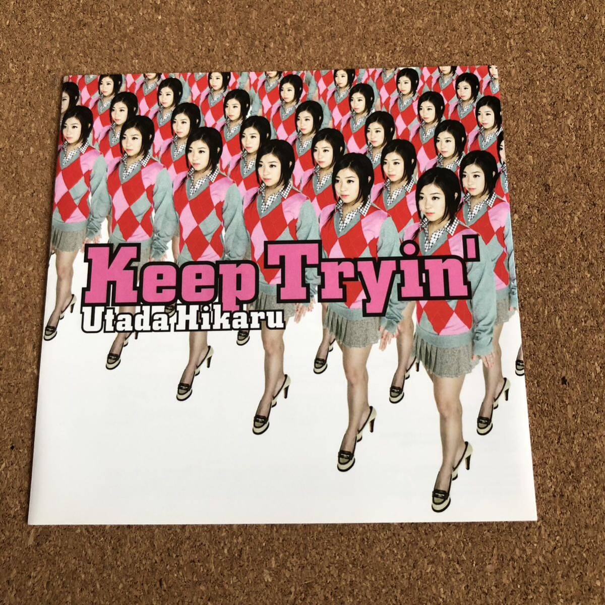 宇多田ヒカル／◆ＫｅｅｐＴｒｙｉｎ／Wings ピクチャーレーベル仕様　中古シングルCD_画像1