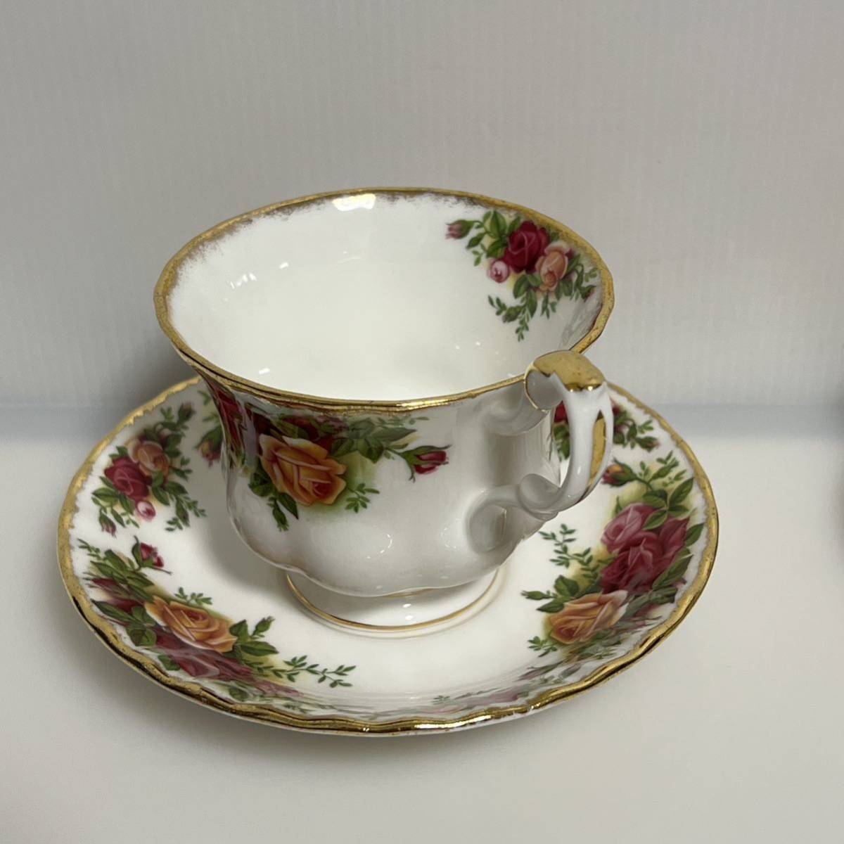 OLD COUNTRY ROSES ROYAL ALBERT カップ＆ソーサ 2客 花柄 ペア の画像4