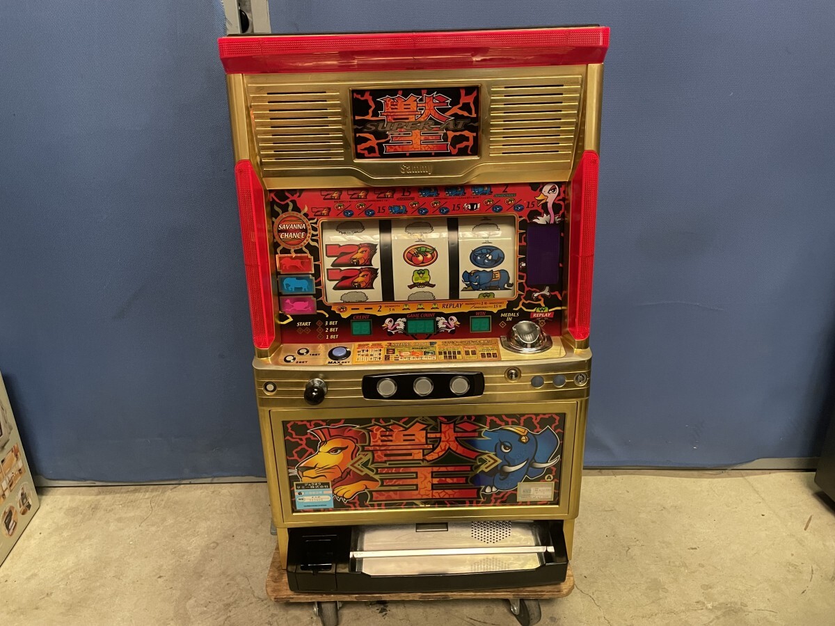  ultra rare sami- Gold .. slot machine slot 4 serial number apparatus coin machine case present condition goods 