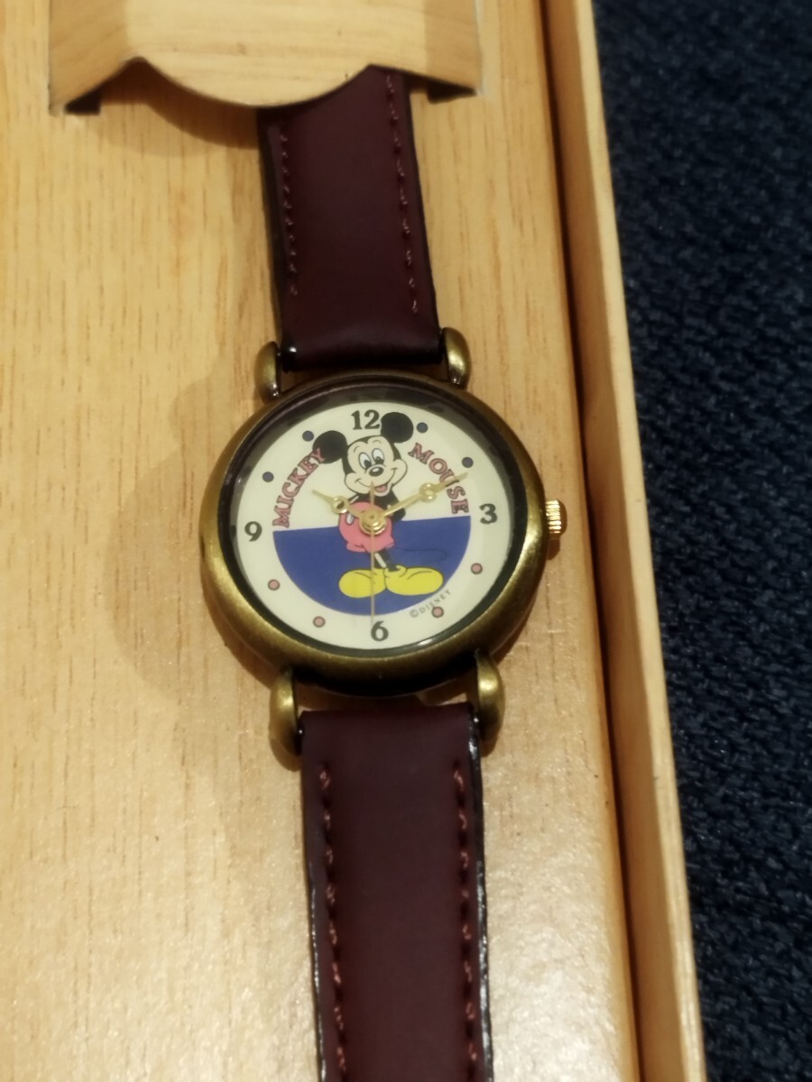 DISNEY 腕時計 ディズニー ミッキーマウス ウォッチの画像2