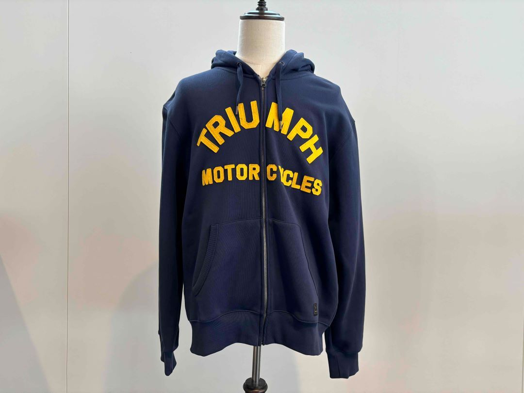 送料無料 正規品 Triumph LAVENHAM SWEAT BLACK IRIS サイズXXL トライアンフ　パーカー　MSWS20004_画像1