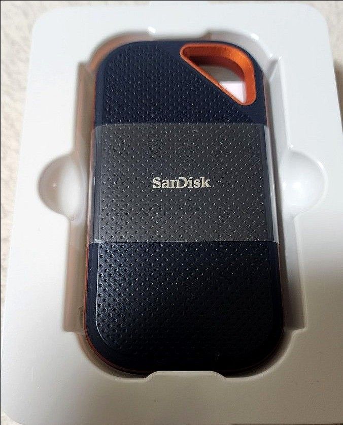 Sandisk Extream PRO 4TB (SDSSDE81-4T00-J25 2000MB/秒 ポータブルSSD) 