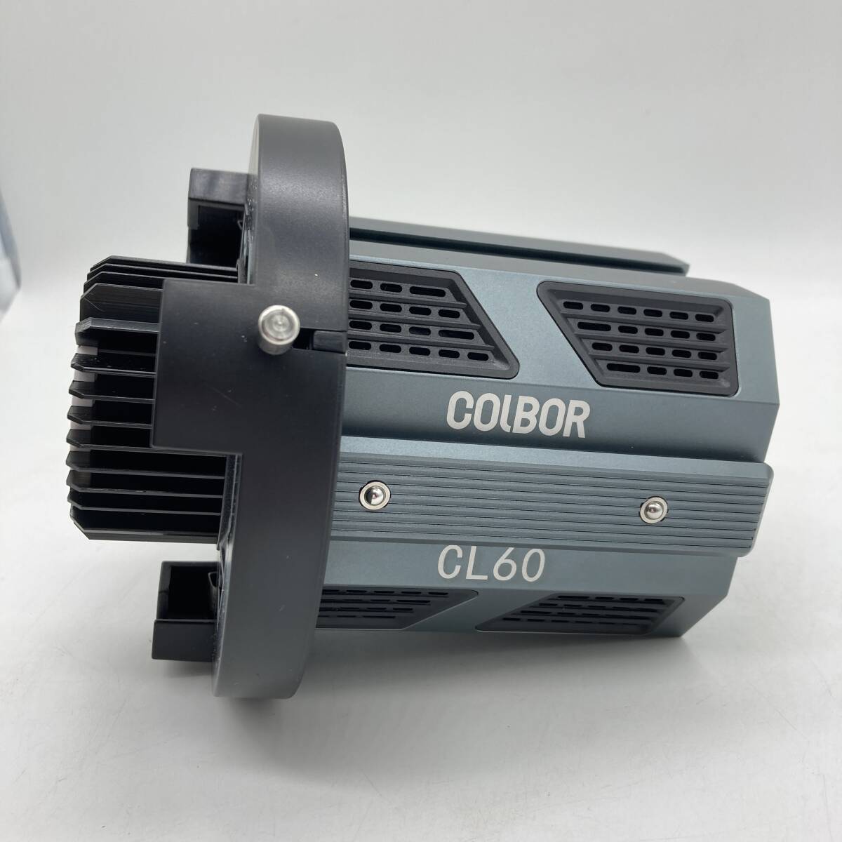 【通電確認済】COLBOR CL60 超軽量ライト 65W (CL60＋VM2) /Y16303-Q1_画像2