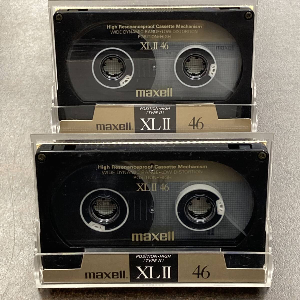 1815T マクセル XLII 46分 ハイポジ 2本 カセットテープ/Two Maxell XLII 46 Type II High Position Audio Cassetteの画像1