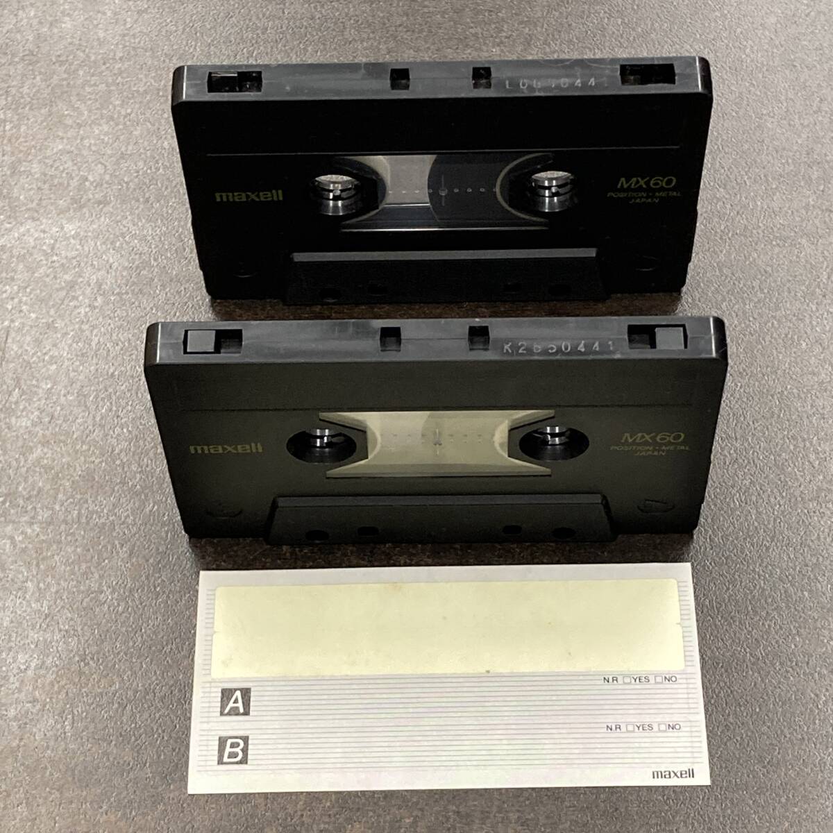 1826T マクセル MX 60分 メタル 2本 カセットテープ/Two Maxell MX 60 Type IV Metal Position Audio Cassette_画像2