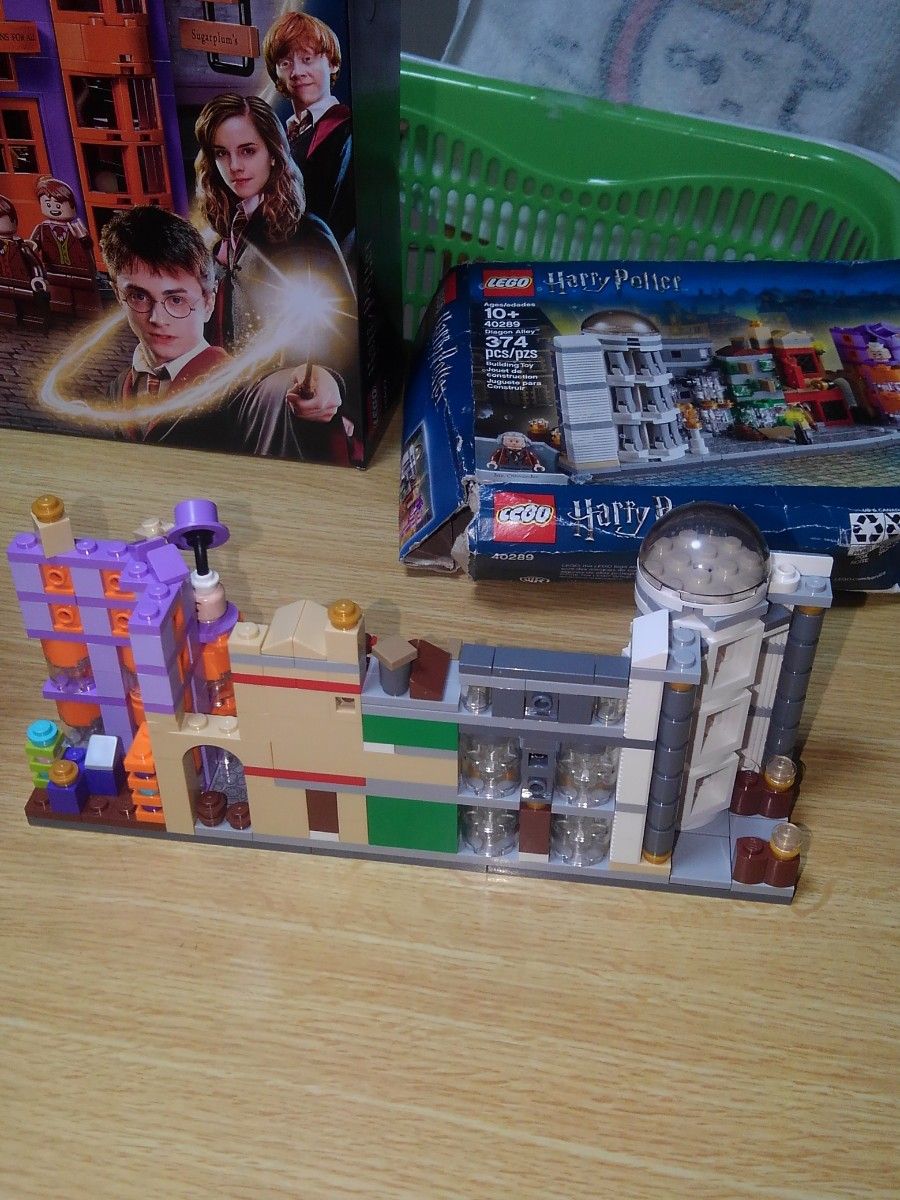 LEGO76422と40289ハリーポッターダイゴン横丁 １度組み立て新品同様美品箱説明書予備全て揃ってます１～番号順に分けてます