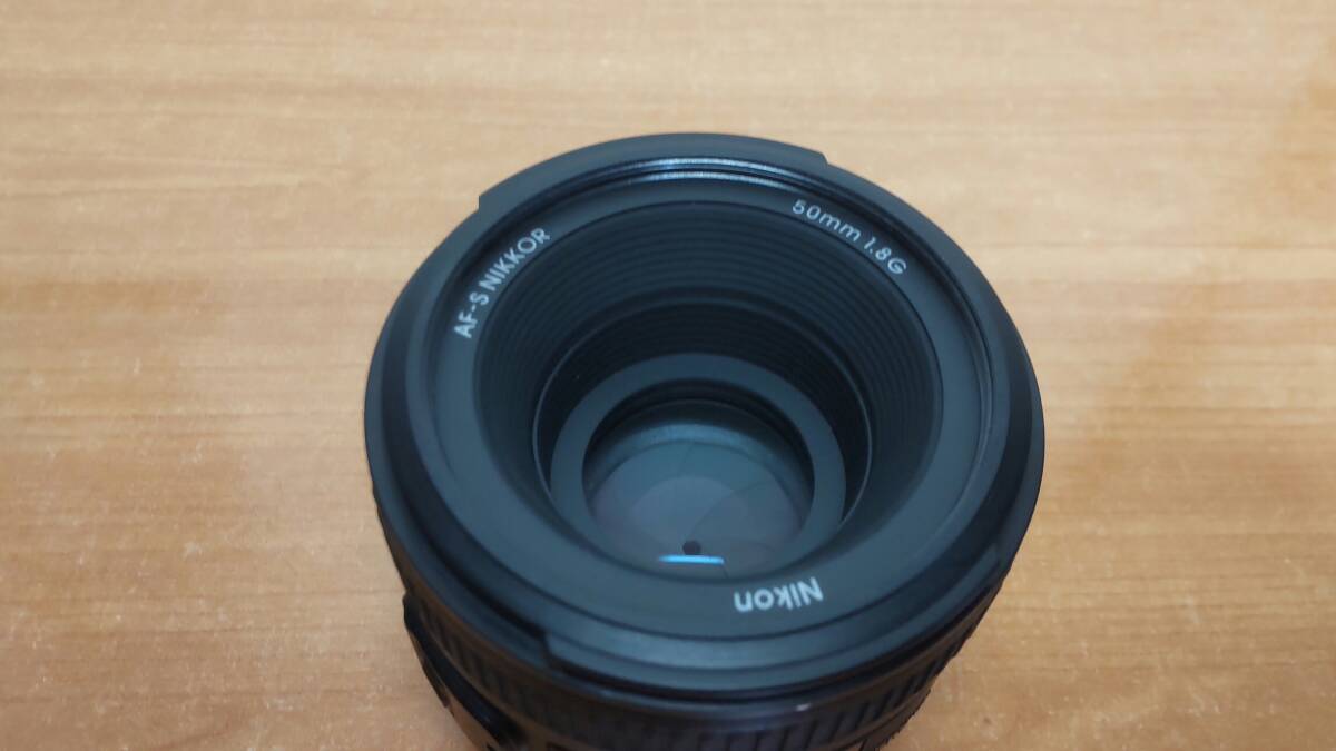 Nikon ニコン AF-S NIKKOR 50mm F1.8G 中古品 フード付き Fマウント 単焦点_画像3