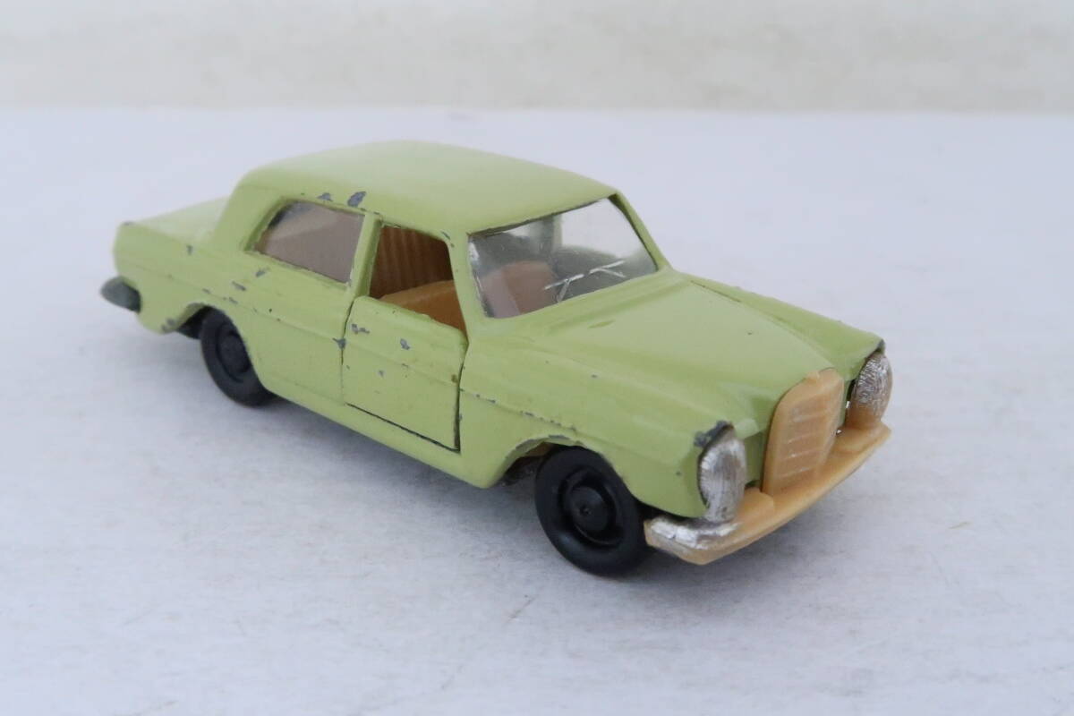 majorette MERCEDES BENZ 280SE メルセデスベンツ 難有 箱無 1/65 フランス製 ヨコ_画像3