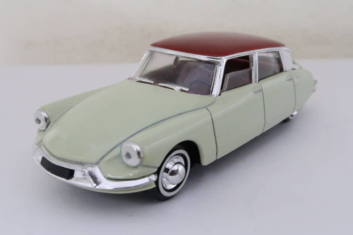 solido CITROEN DS 19 シトロエン 箱無 1/43 フランス製 ロレ_画像1