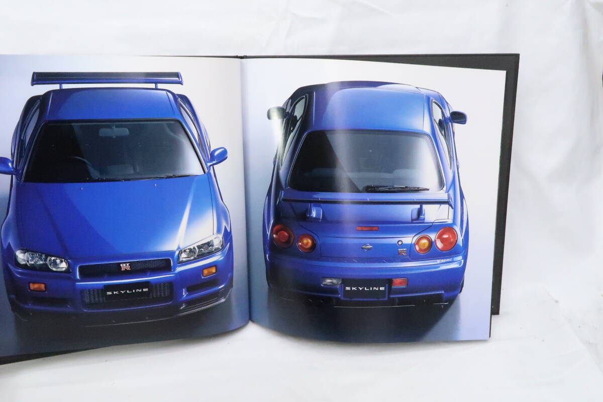 カタログ1999年1月 NISSAN SKYLINE R34 GT-Rハードカバー本カタログ58頁 スカイライン 約26x26cm ココレ_画像3
