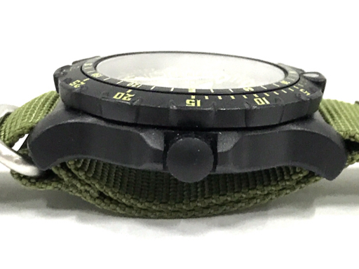 ルミノックス 腕時計 SERIES 8800 RECON デイト 黒文字盤 回転ベゼル クォーツ メンズ 稼働 LUMINOX QR041-85の画像3