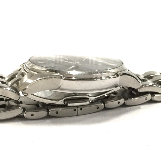 ハミルトン 腕時計 ジャズマスター ラウンド デイト シルバーカラー 金具 クォーツ メンズ 稼働 付属品有り_画像3